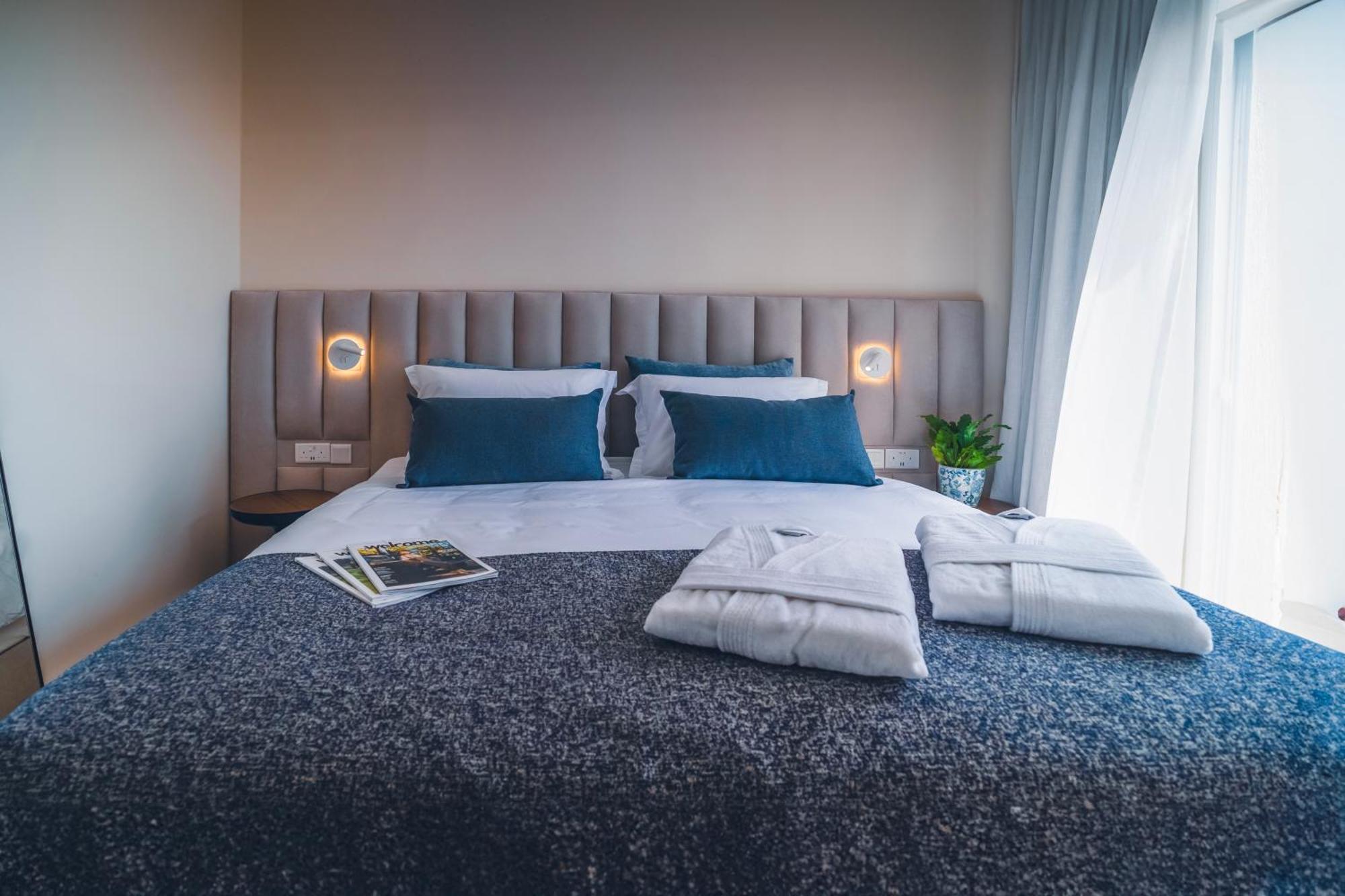 Wellclub - Wellness Family Experience - Seaview Hotel Paphos Exterior foto