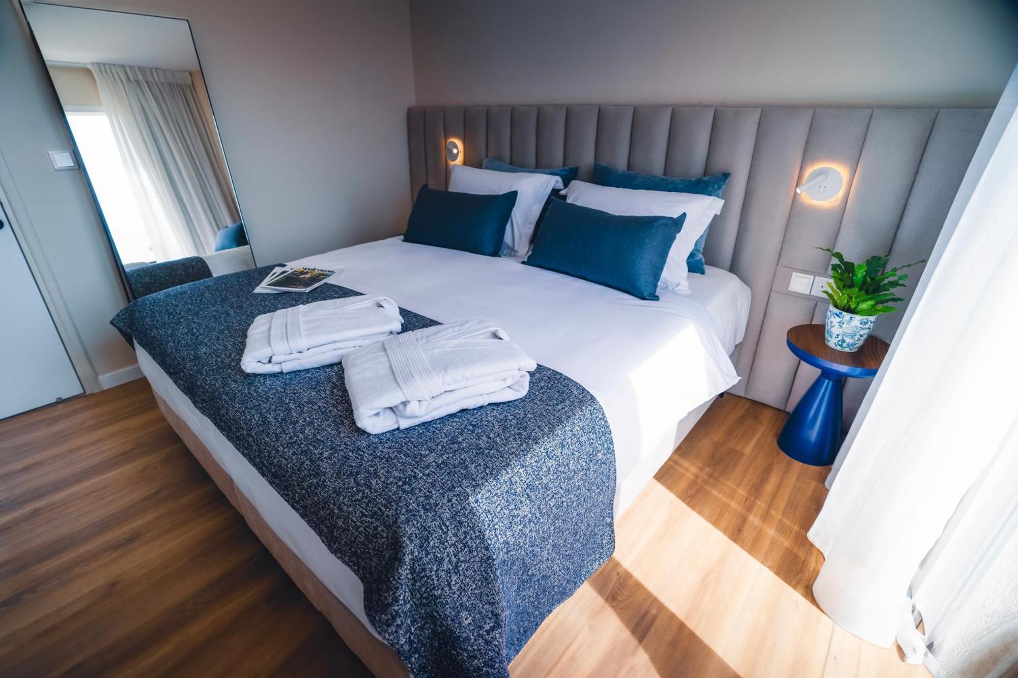 Wellclub - Wellness Family Experience - Seaview Hotel Paphos Exterior foto