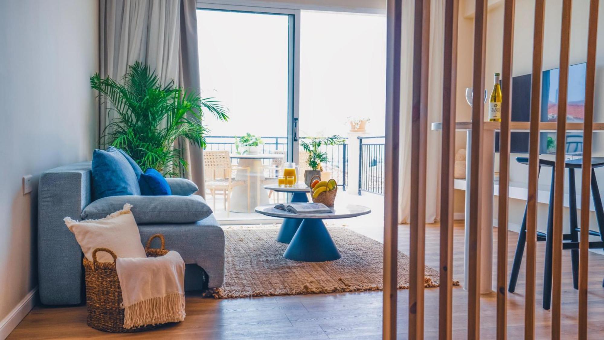 Wellclub - Wellness Family Experience - Seaview Hotel Paphos Exterior foto